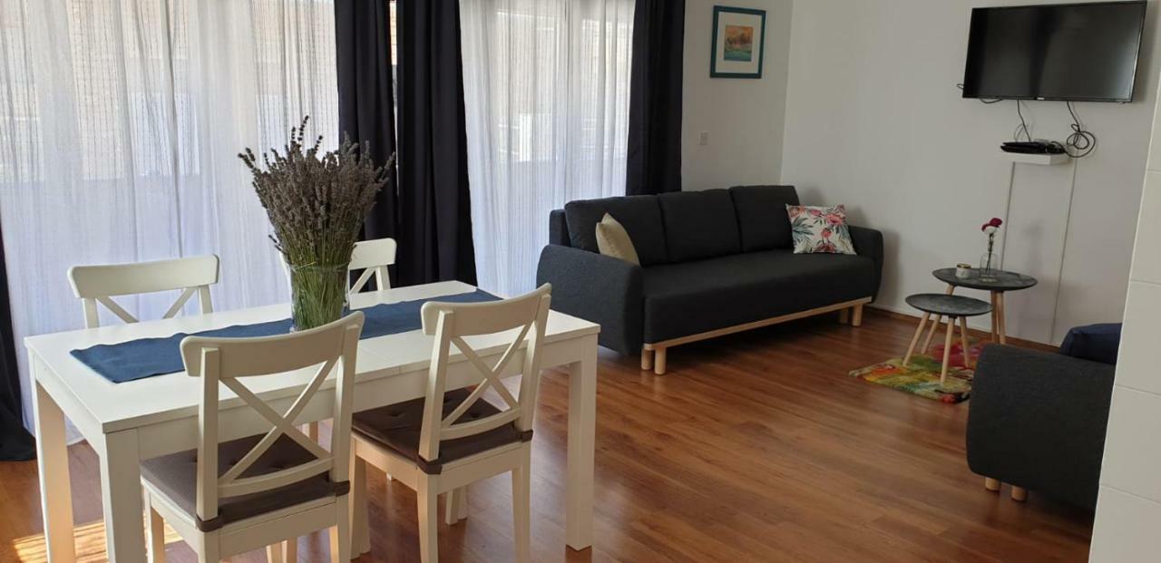 Apartment Central, Spacious, Great View Hvar Town